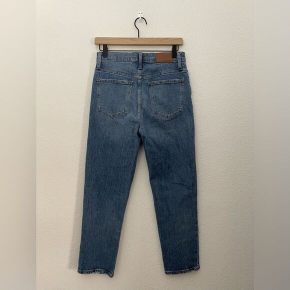 Madewell Classic High Rise Cropped Straight Jeans in Peralta Wash Size 26 AA596 - Picture 4 of 13